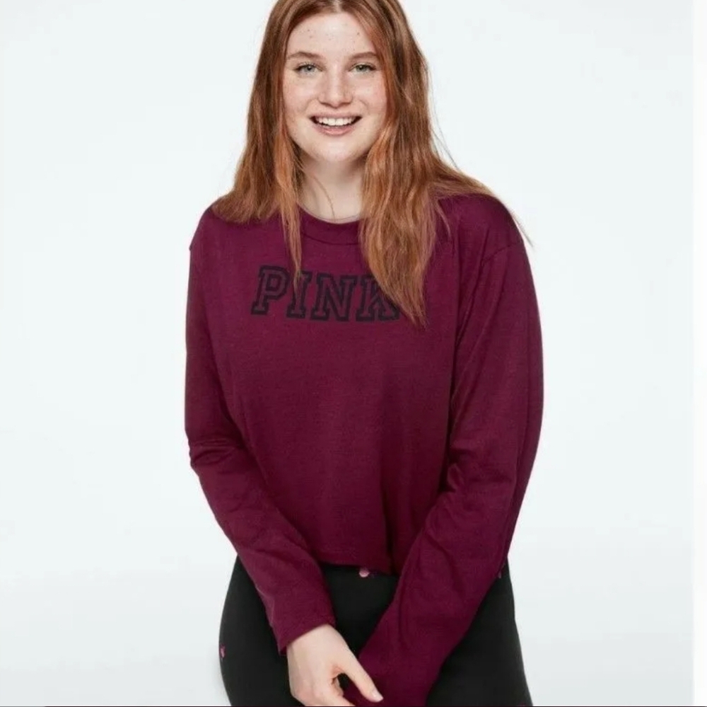 Vs Pink Burgundy Logo Tee